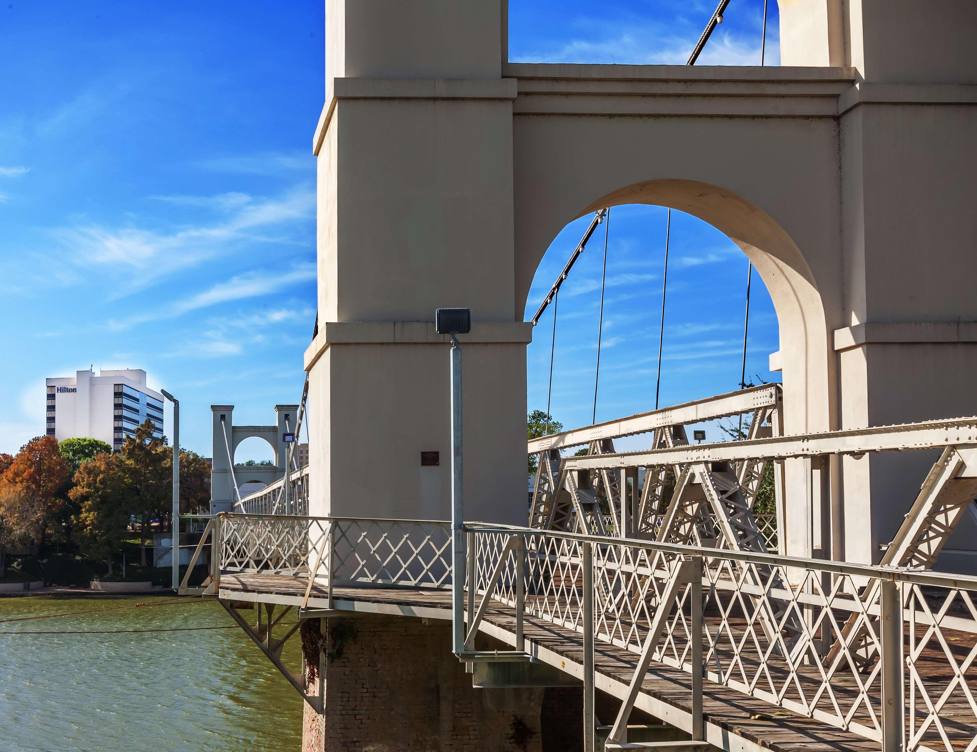 Hilton Waco Ξενοδοχείο Εξωτερικό φωτογραφία