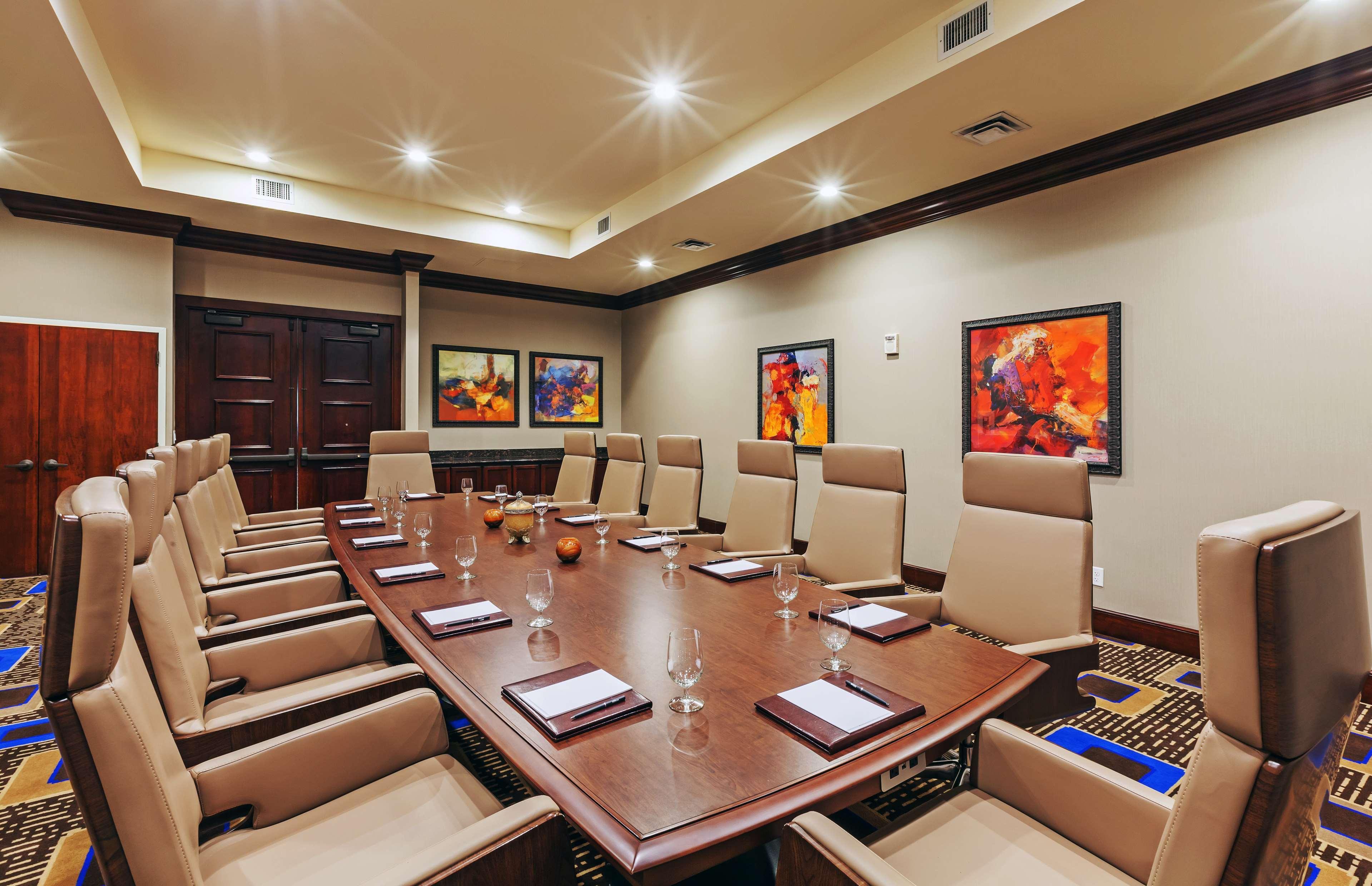 Hilton Waco Ξενοδοχείο Εξωτερικό φωτογραφία